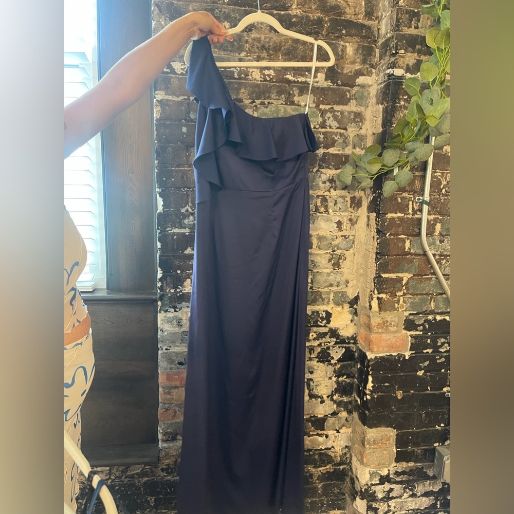 Monique lhuiller - liquid sateen - navy size 10